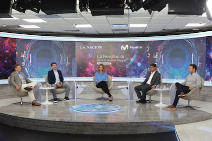 Alejandro E. Stengel (Supervielle), Leonardo Rubinstein (Ank), Carla Quiroga (LA NACION), Salvador Álvarez Patuel (IBM) y Federico Cofman (Payway)