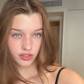 Es la hija de una gran estrella, triunfó en la moda y ahora brilla en el cine junto a Al Pacino