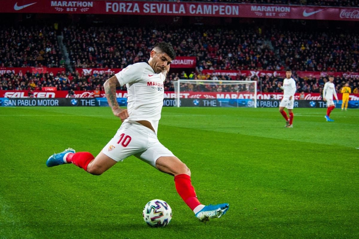 Ever Banega jugará este jueves con Sevilla el clásico ante Betis; el volante irá al fútbol de Arabia Saudita tras el final de la temporada