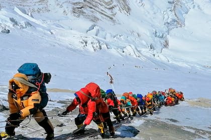 Los guías encuentran cada vez más restos de montañistas fallecidos a lo largo de los años