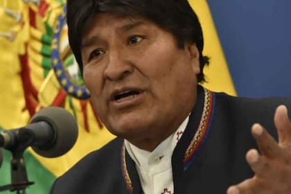 Evo Morales afirmó que la derrota del Gobierno en las PASO es un mensaje en contra del FMI