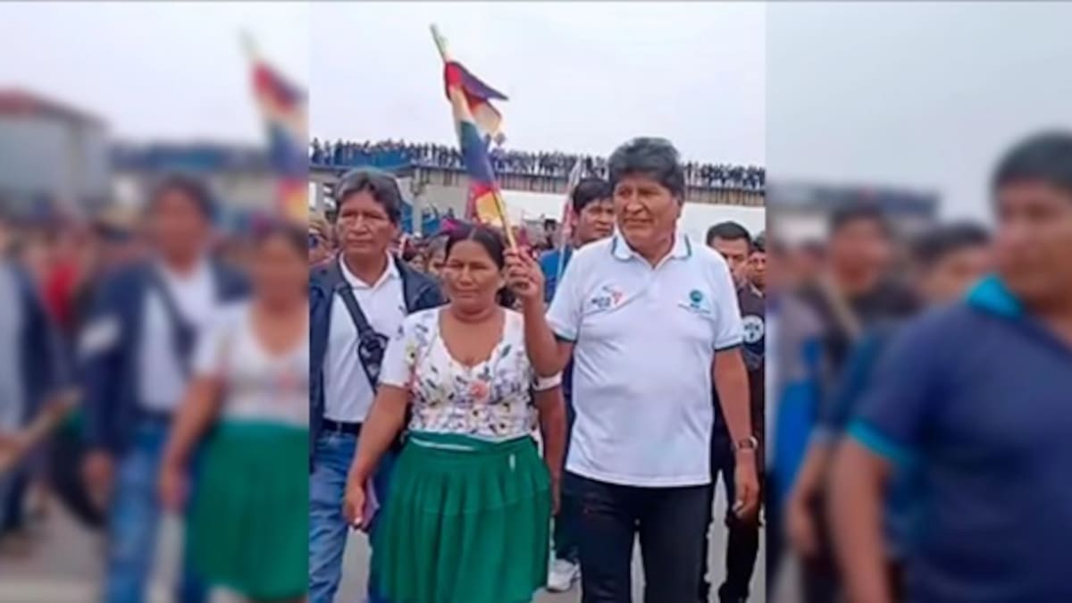 Evo Morales encabezó una marcha para pedir la renuncia de Rodrigo Paz