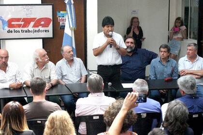 Evo Morales visitó la CTA