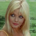 Qué fue de la vida de Ewa Aulin, la musa del cine erótico que deslumbró a Hollywood y lo dejó todo por amor