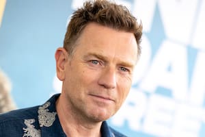 Bajó 13 kilos, se afeitó la cabeza y aprendió a cantar: los sacrificios de Ewan McGregor por sus papeles más recordados