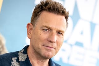 Bajó 13 kilos, se afeitó la cabeza y aprendió a cantar: los sacrificios de Ewan McGregor por sus papeles más recordados