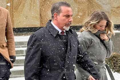 Exagente de la DEA es sentenciado a 5 años en prisión por proteger a amigos narcotraficantes