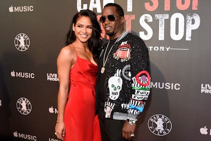 Exasistente de Sean “Diddy” Combs testifica que el magnate la agredió sexualmente