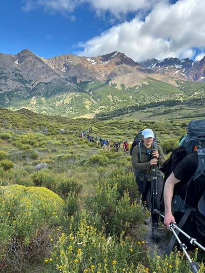 Excursionistas evacuados del Campamento Los Témpanos