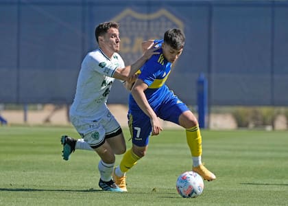 Exequiel Zeballos. Jugador de la reserva de Boca. Changuito.
partido 18/11/21