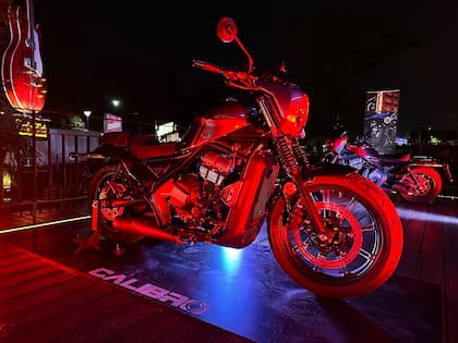 Exhibición de la Calibro mediante un evento