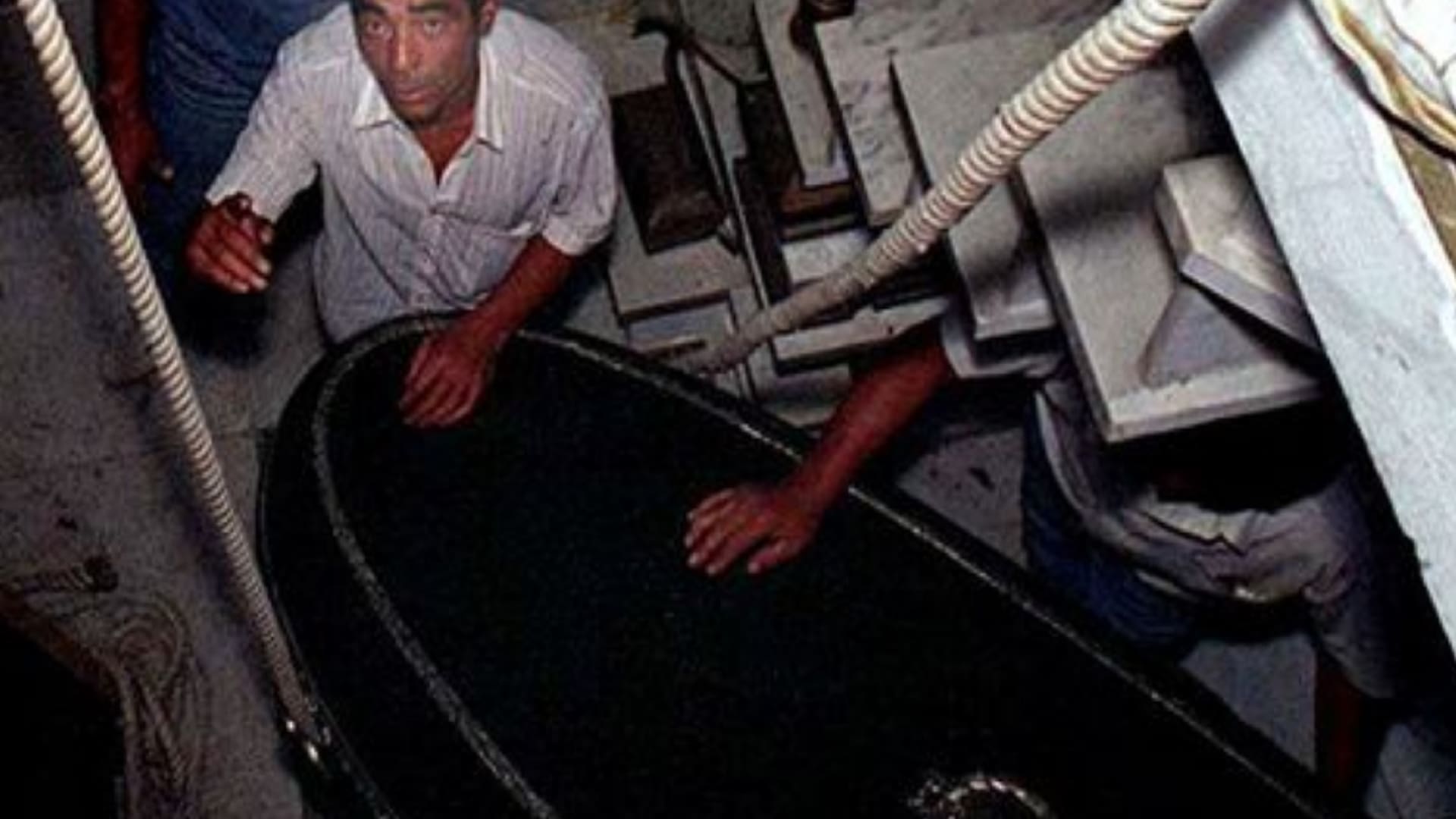 Exhumación del féretro de Perón