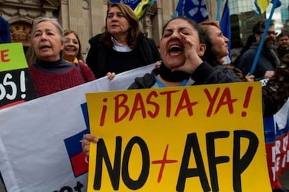 En los últimos años ha habido diversas protestas en contra de las administradoras de fondo de las pensiones AFP