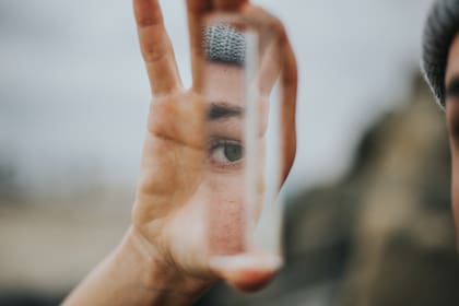 Existen personas a las que, aún sin conocernos, les molesta nuestra presencia; esto es porque tiene uno o varios conflictos internos que no puede reconocer
