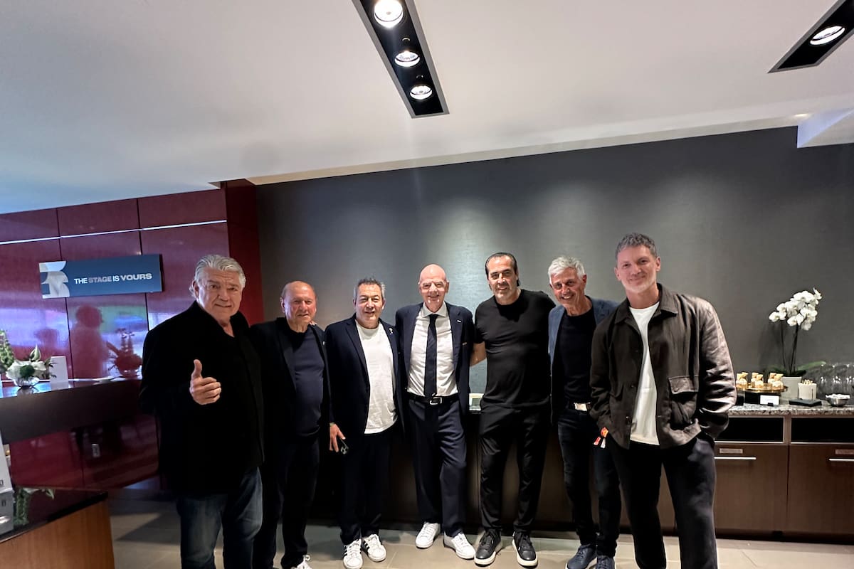 Exjugadores de la Argentina estuvieron junto a Gianni Infantino