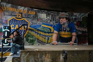 Expareja de Maradona acusa de "asesinos" a los médicos imputados en el juicio por su muerte
