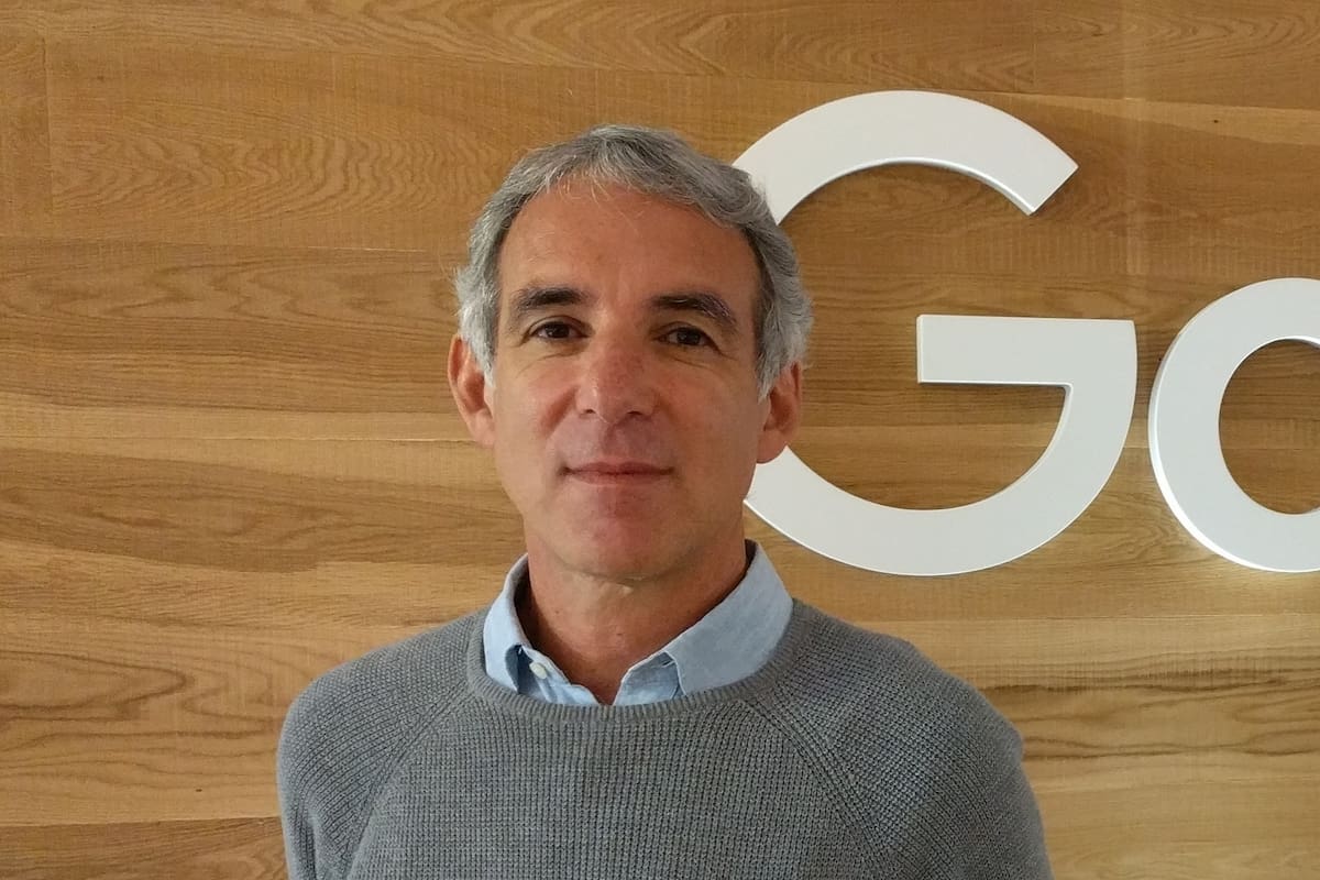 Experto en aprendizaje de máquina, Martín Abadi lleva décadas investigando cómo ayudar a los sistemas autónomos a reconocer cosas nuevas