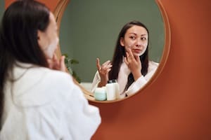 Tres mascarillas caseras que hidratan la piel de forma natural: recetas simples con ingredientes accesibles