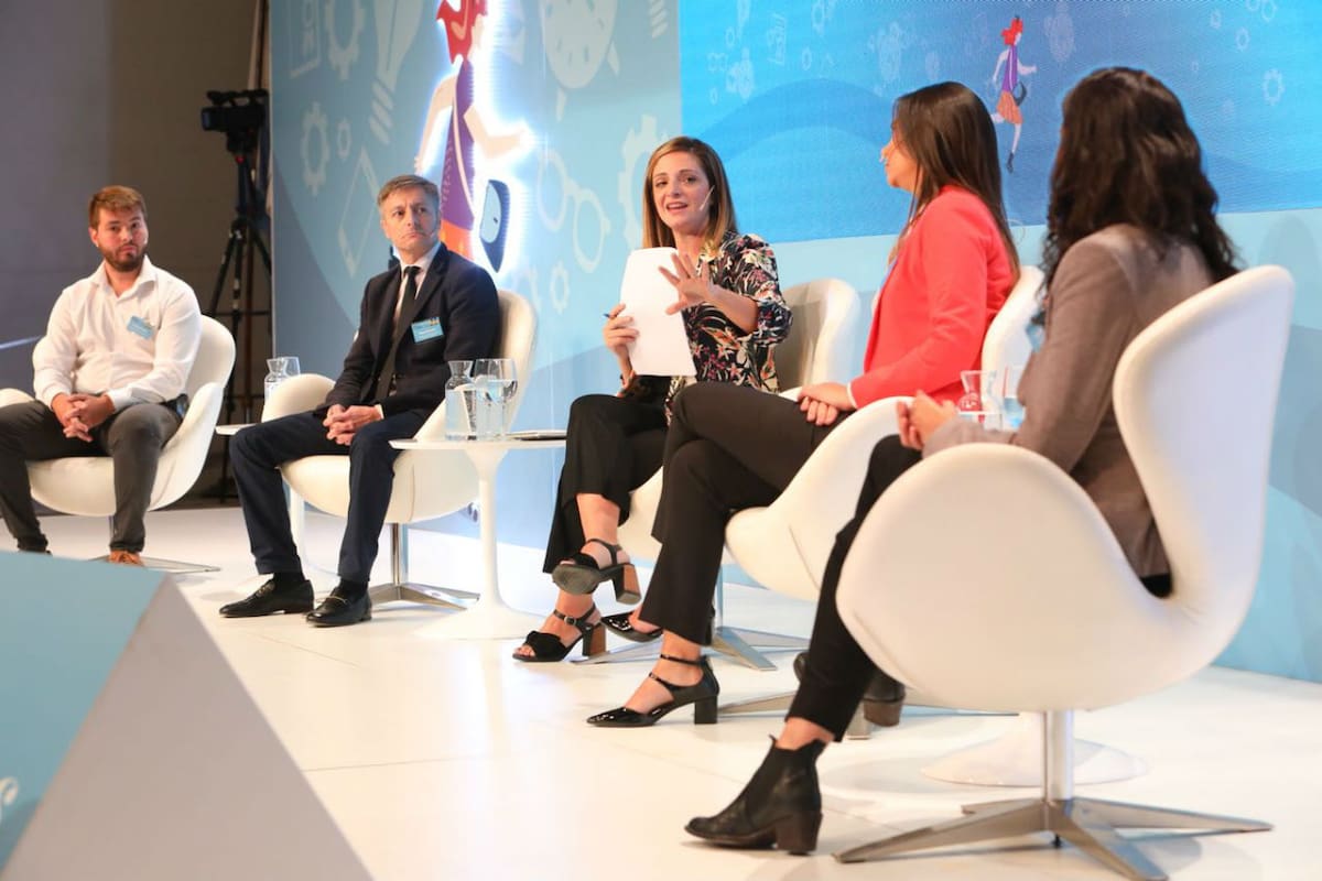 Expertos opinaron sobre las herramientas para reinsertar a los Ni-Ni