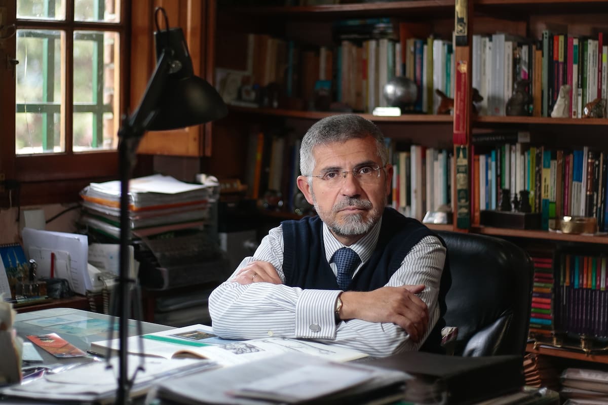 Expresidente del Tribunal Superior de Córdoba y especialista en bioética, el intelectual cordobés afirma que la discusión en torno a la interrupción legal del embarazo se polarizó y acabó banalizándose