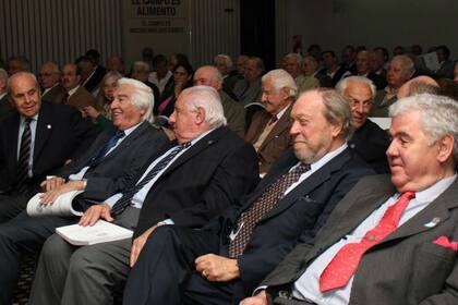 Expresidentes. Gutiérrez, Miguens, de Zavalía, Biolcati y Crotto