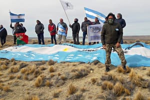Exsoldados conscriptos retornaron en abril a Comandante Piedrabuena, en Santa Cruz, al recorrer la Ruta del TOAS, a 39 años de la guerra de Malvinas