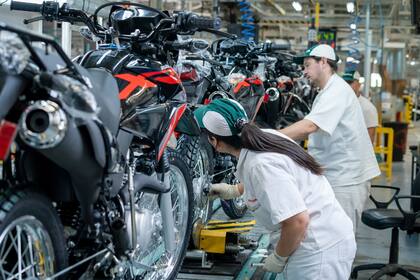 Prorrogan hasta 2028 el régimen para la industria de las motos - LA NACION