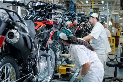 Extendieron hasta 2028 el régimen para la producción de motos en el país