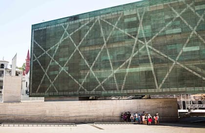 Exterior del Museo de la Memoria y los Derechos Humanos.