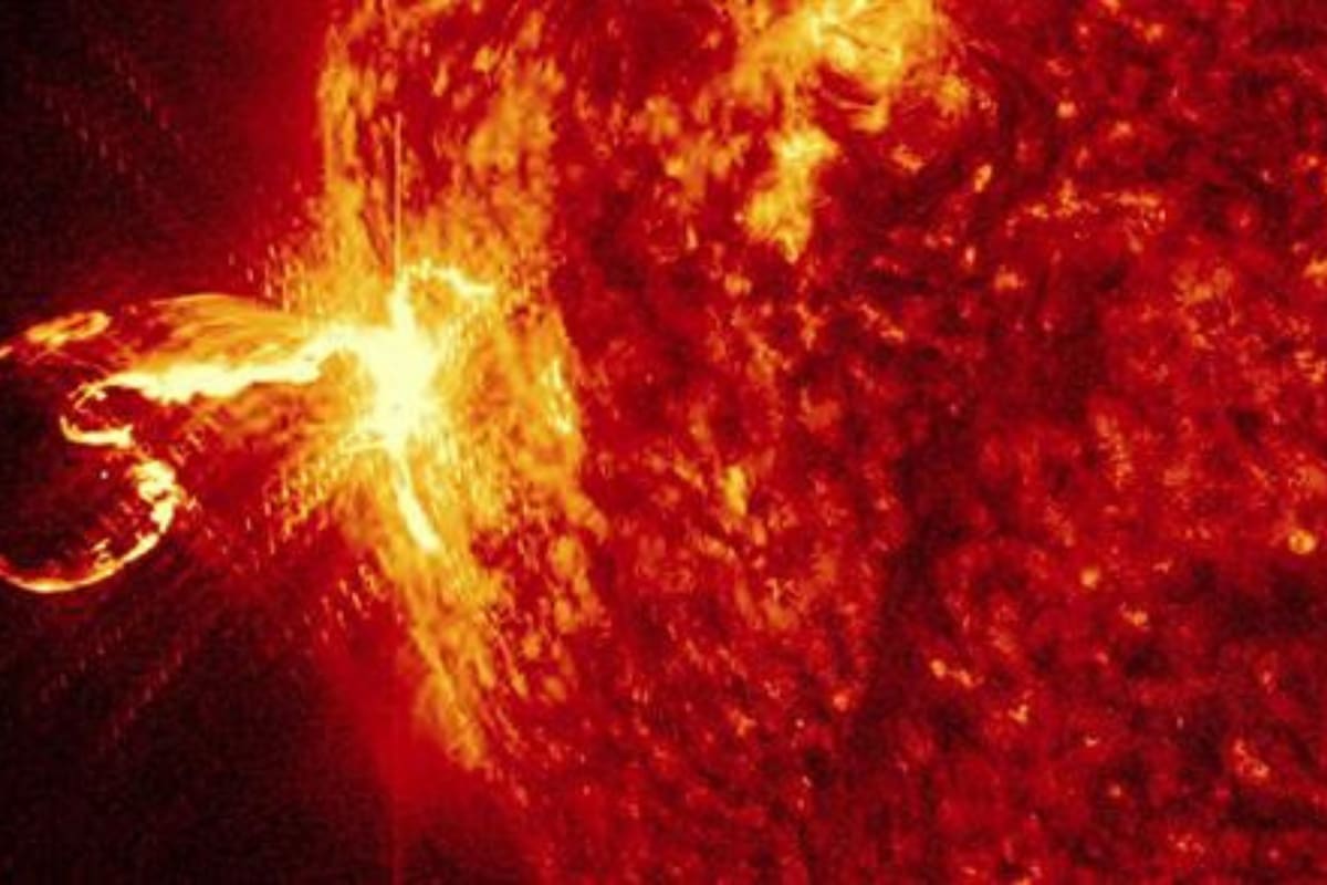 Eyección de masa coral en el Sol