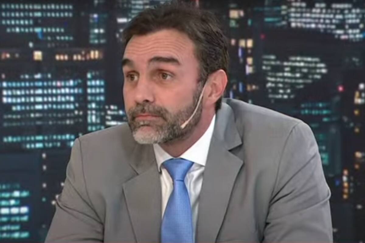 Ezequiel Atauche, jefe de bloque de senadores de La Libertad Avanza durante la entrevista en LN+