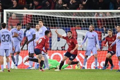 Ezequiel Ávila puso el empate para Osasuna ante Barcelona a pocos minutos del final