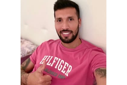 Ezequiel Garay fue el primer futbolista argentino que dio positivo de coronavirus en España