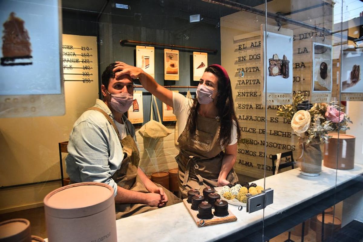 Ezequiel y Agustina, los culpables del fenómeno con los alfajores.