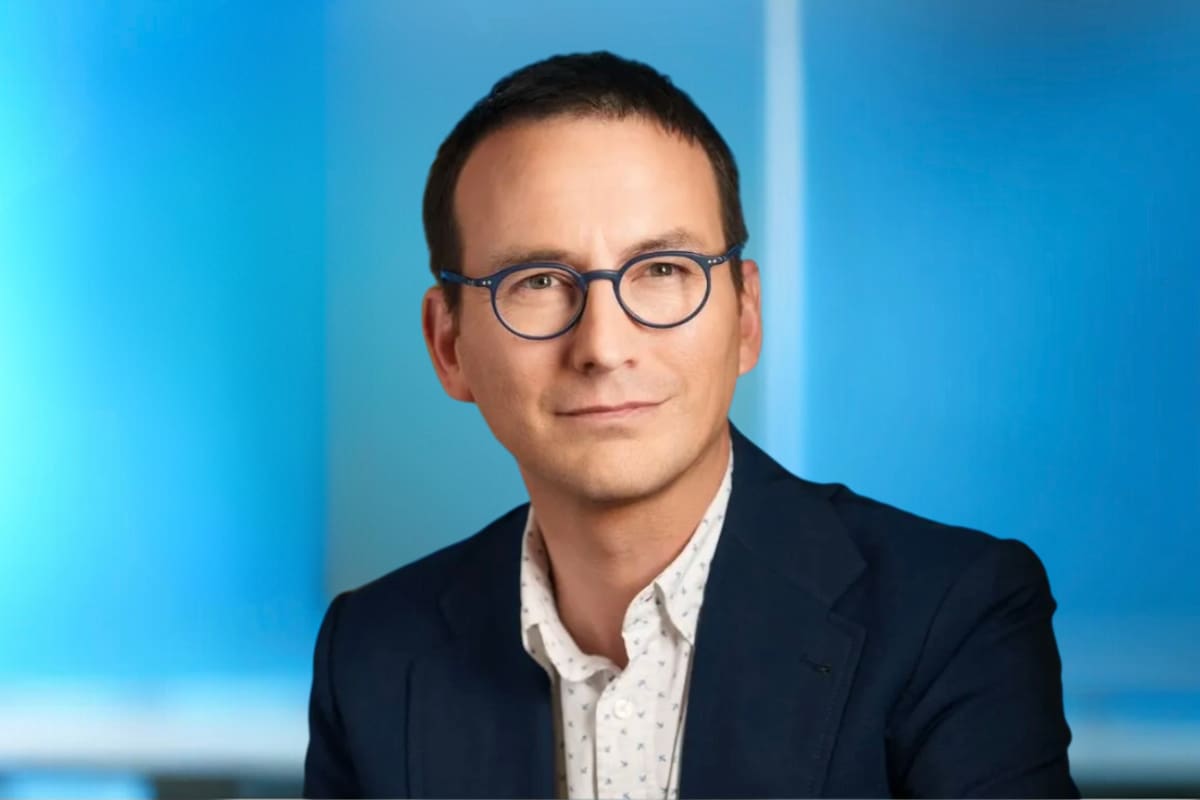 Ezra Eeman: "Como director de estrategia dirijo tres equipos: estrategia y gestión de accionistas, innovación y distribución. Para mí, este es un triángulo esencial en una organización de medios moderna y orientada al futuro"