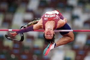 Ezra Frech de EE.UU. tiene el récord mundial en salto alto en T63 con 1,95 metros
