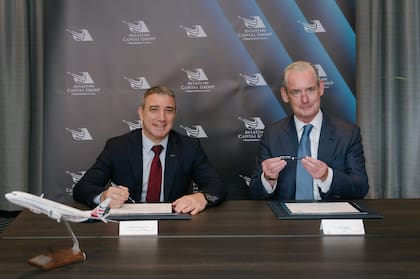 Fabián Lombardo, presidente de Aerolíneas Argentinas, y Thomas Baker, director ejecutivo y presidente de ACG