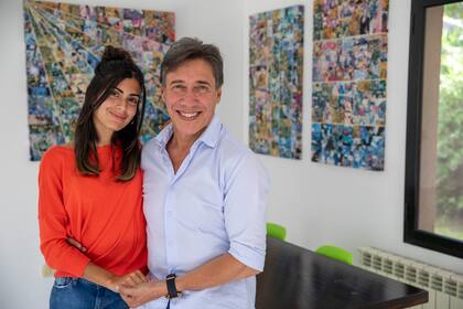 Fabian y Florencia se conocieron en junio 2021 mientras el actor estaba haciendo gira de teatro