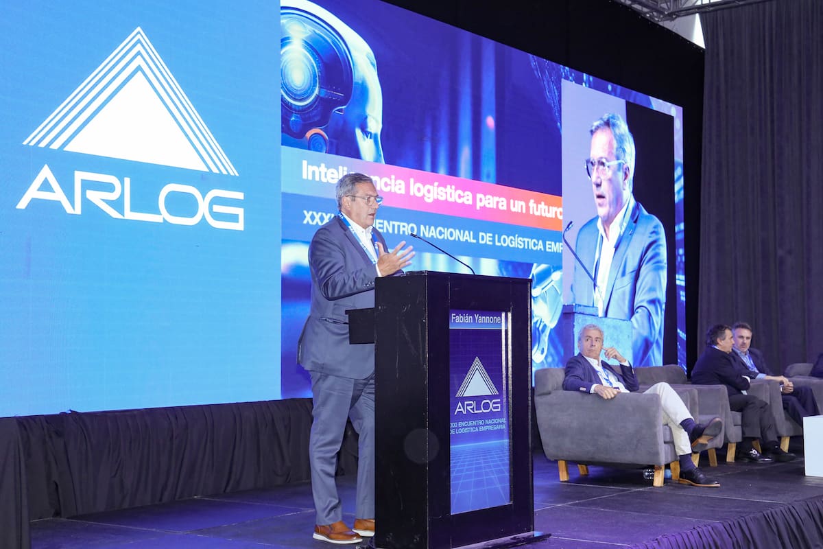 Fabián Yannone, presidente de Arlog, en el inicio del encuentro