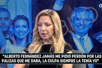 Fabiola Yañez durante una entrevista a un medio español