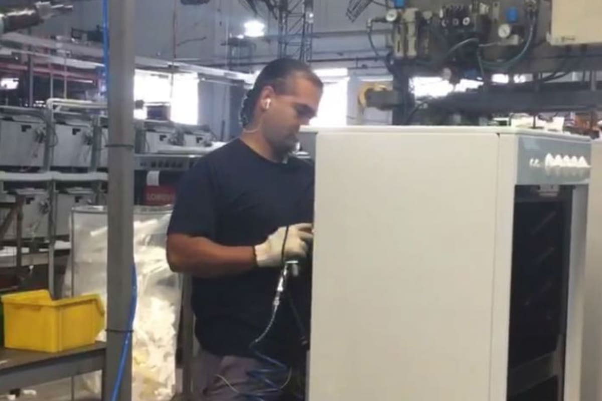 Fabricación de cocinas en la planta de Longvie