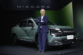 El CEO global de la marca Renault defendió a la industria: “Sería bienvenido una política especial para los autos locales"