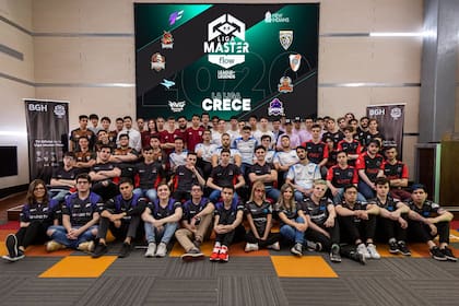 Todos los integrantes de los diez equipos que son parte de la edición 2020 de la Liga de Videojuegos Argentina
