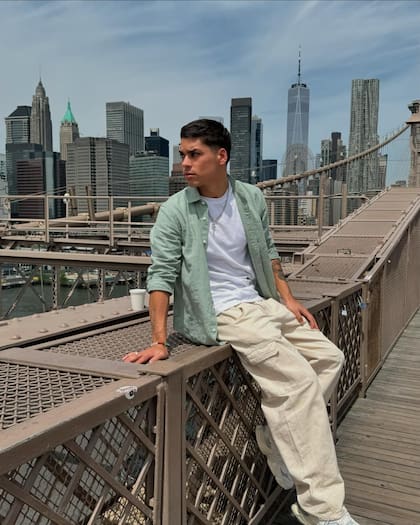 Fabrizio Maida con Nueva York de fondo