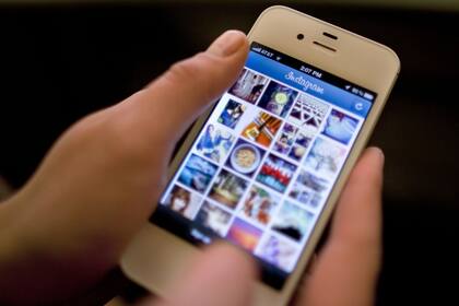 Facebook compró Instagram por 1000 millones de dólares cuando sólo tenía un año y medio de trayectoria