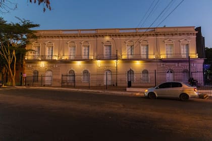 Fachada de Casa Pinta, en Asunción