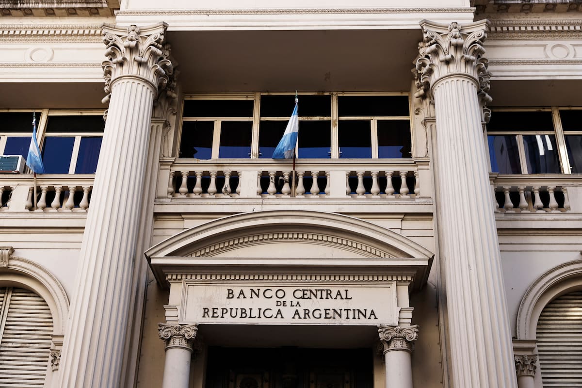fachada del Banco Central de la República Argentina