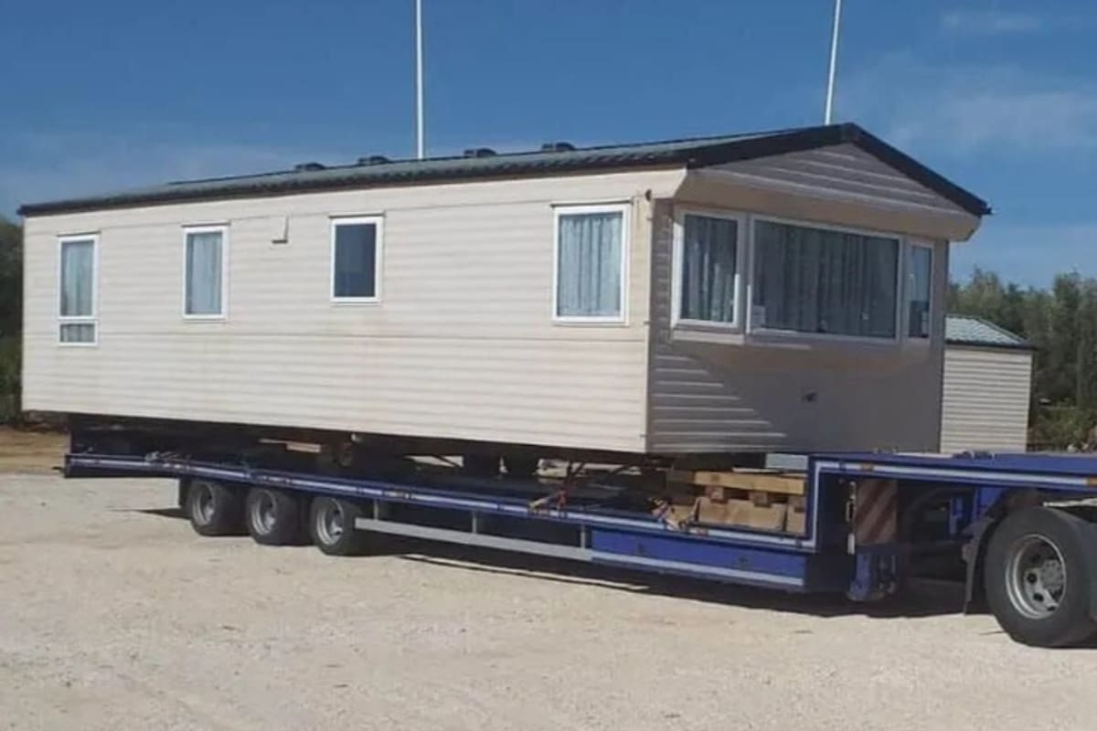 Factores como permisos, peso, antigüedad y servicios extra encarecen la mudanza