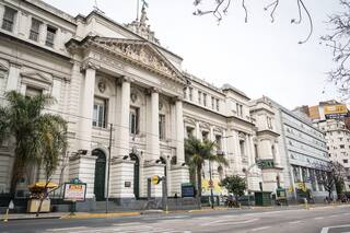 Cómo es la plataforma de IA que lanzó la UBA para cambiar la forma de estudiar
