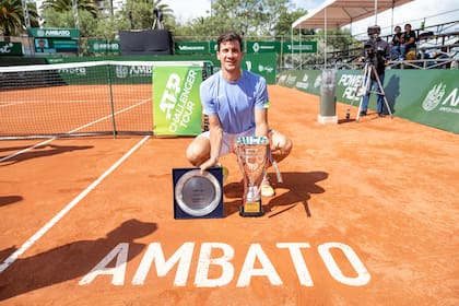 Facundo Bagnis, campeón en Ambato, el domingo pasado: fue su 16° trofeo en el Challenger Tour